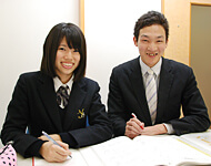 厳しい審査基準をクリアした講師