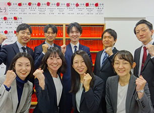 池袋校スタッフ